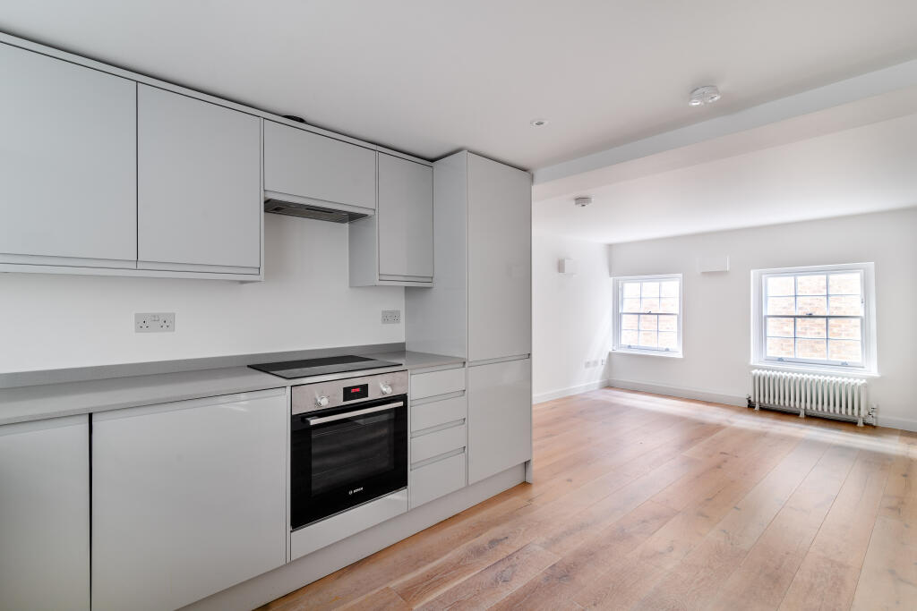 Main image of property: Hanover Place, Covent Garden WC2