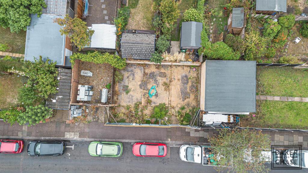 Main image of property: Lightcliffe Road, Palmers Green, London, N13