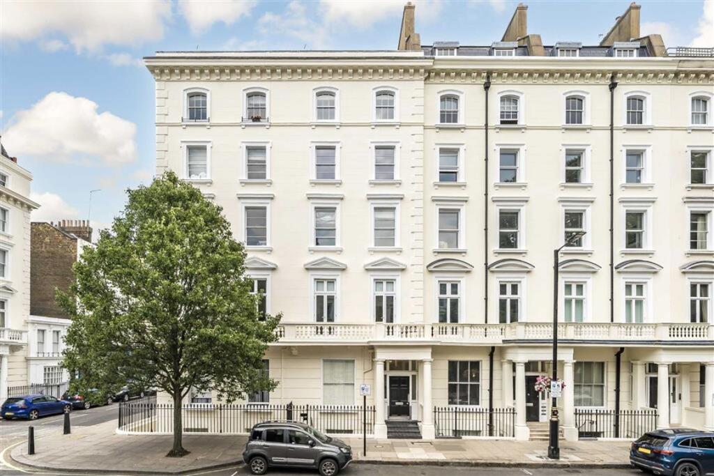Main image of property: St. Georges Square, Pimlico