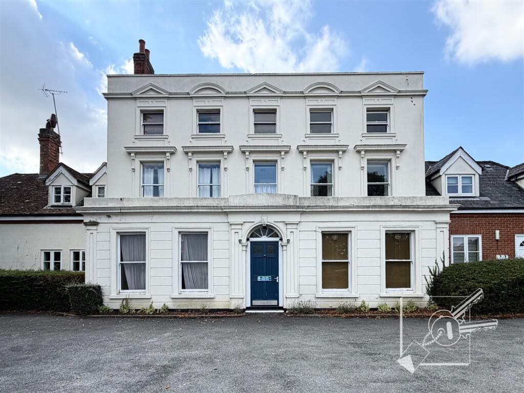 Main image of property: Dashwood Road, Gravesend