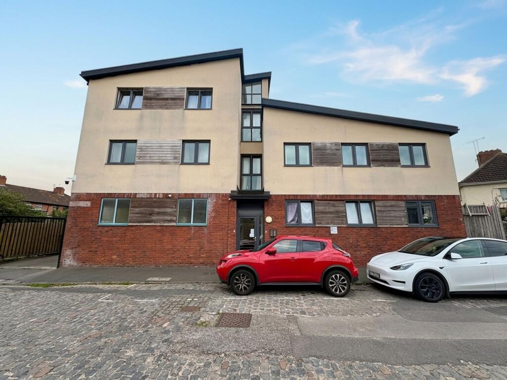 Main image of property: St Phillips, Taurus House, BS2 0FN