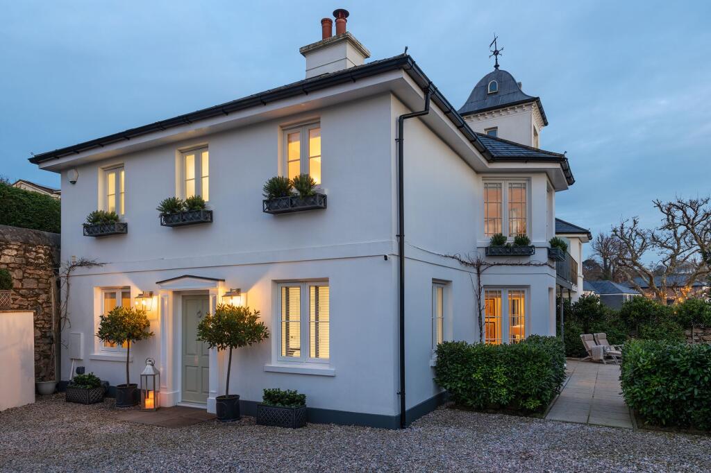 Main image of property: Hill House, Stoke Gabriel, Devon