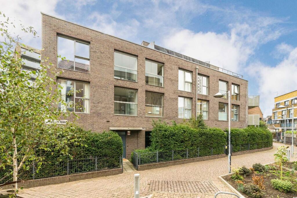 Main image of property: Albemarle Walk, Brixton