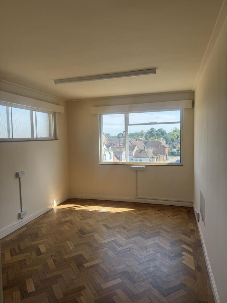 Main image of property: 16/16A Bank Street, Braintree