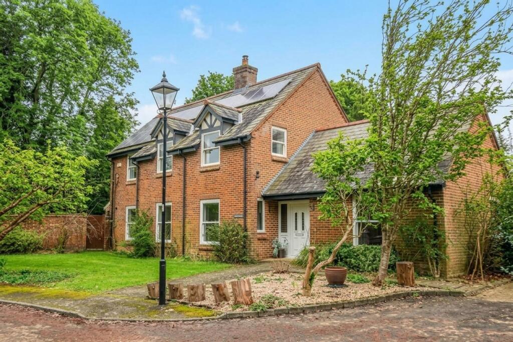 Main image of property: Doctors Lane, West Meon, GU32