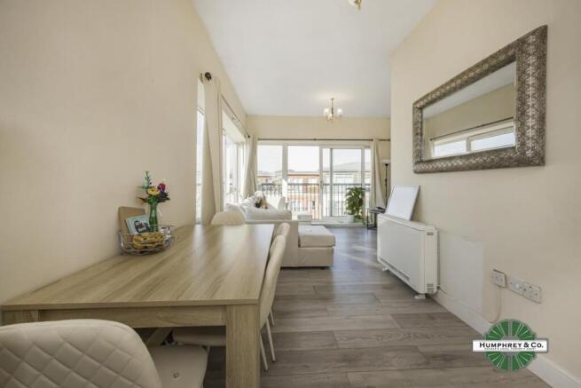 Eddleston Court  Riverside Close -005.jpg