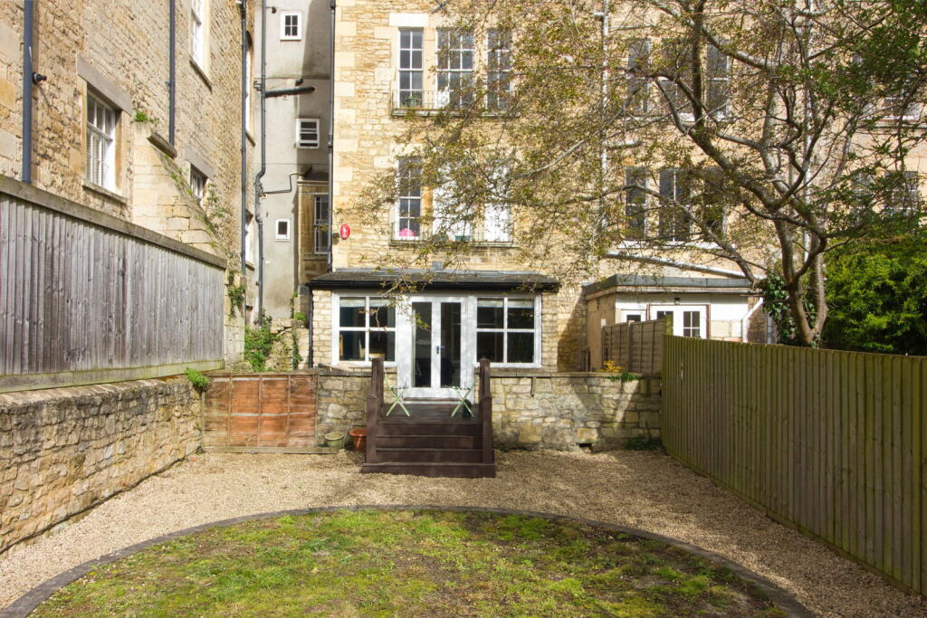 Main image of property: Kensington Place, Bath, BA1 6AW