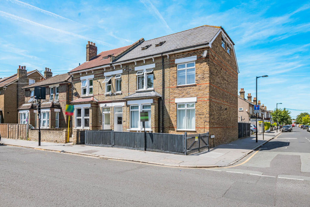 Main image of property: Sydenham Road, Croydon, CR0