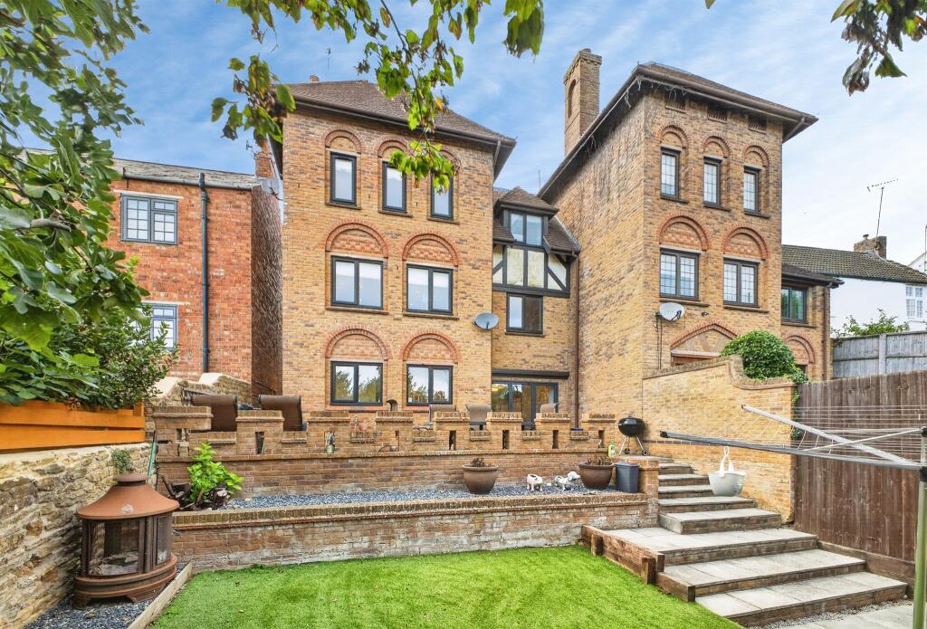 Main image of property: Manor Road, Northampton