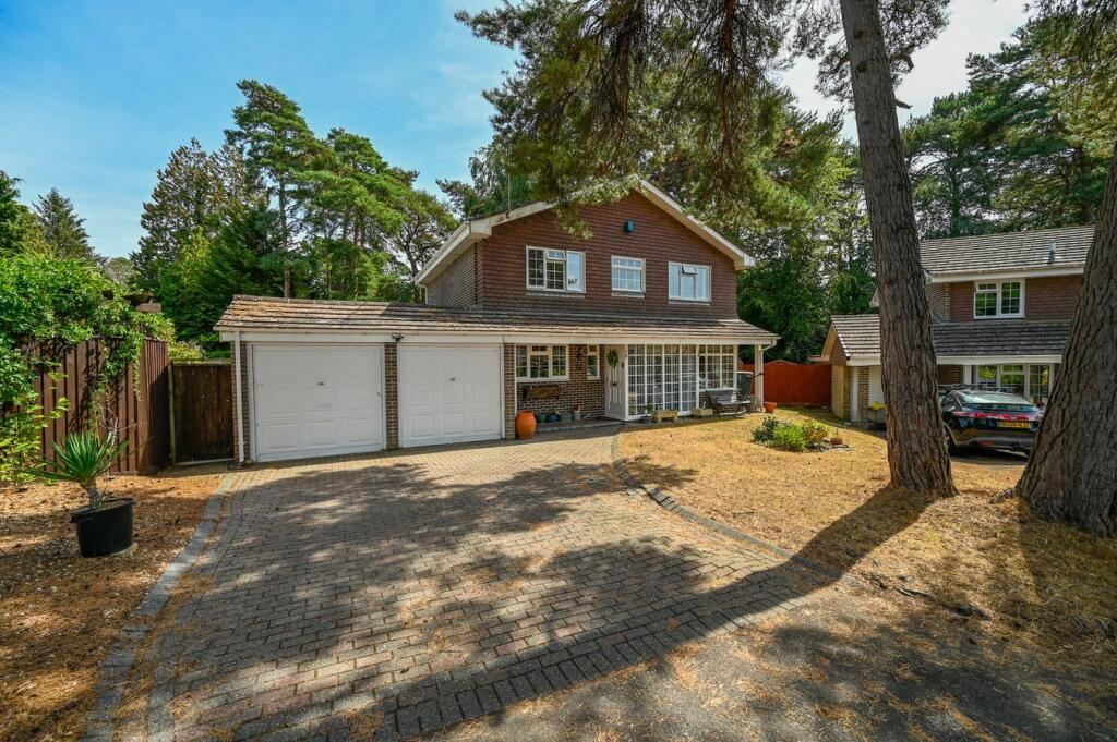 Main image of property: Mountbatten Drive, Ferndown, BH22