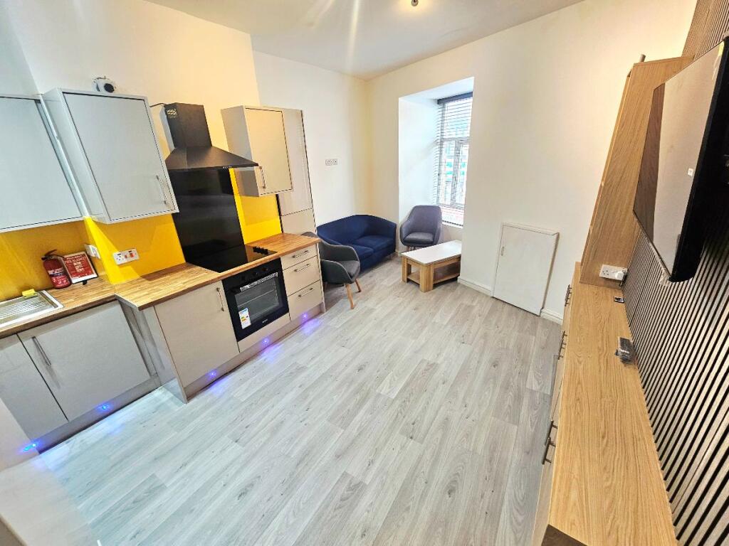 Main image of property: Wilmslow Road, Fallowfield, Manchester, M14