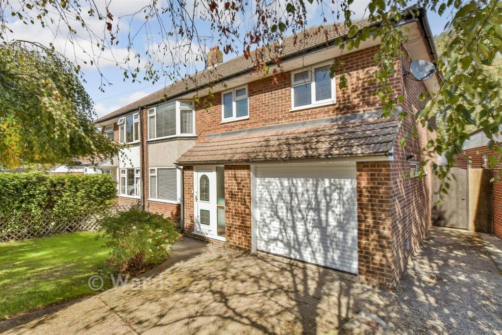 Main image of property: Maidstone Road, Wigmore, Gillingham, Kent