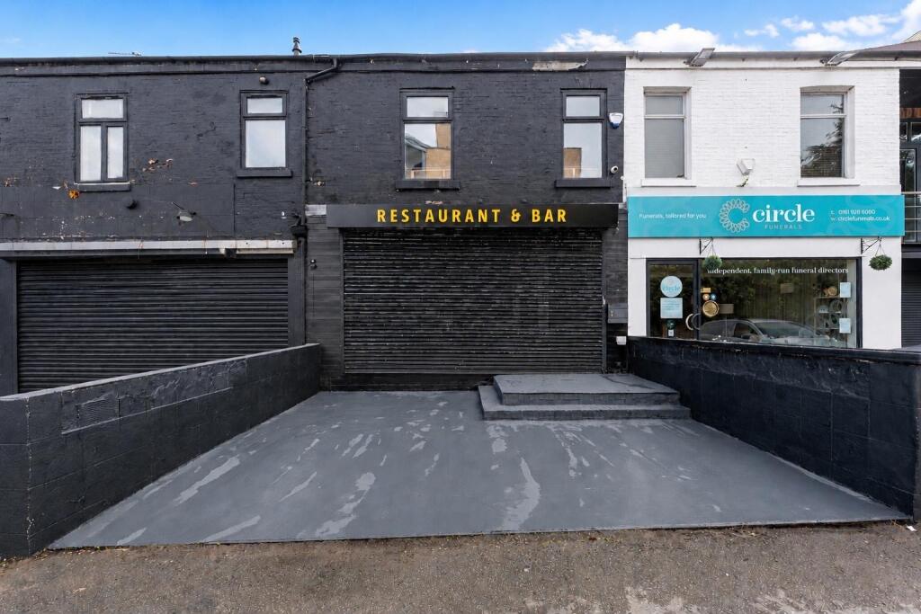 Main image of property: 21 ASHLEY ROAD, ALTRINCHAM, WA14 2DP