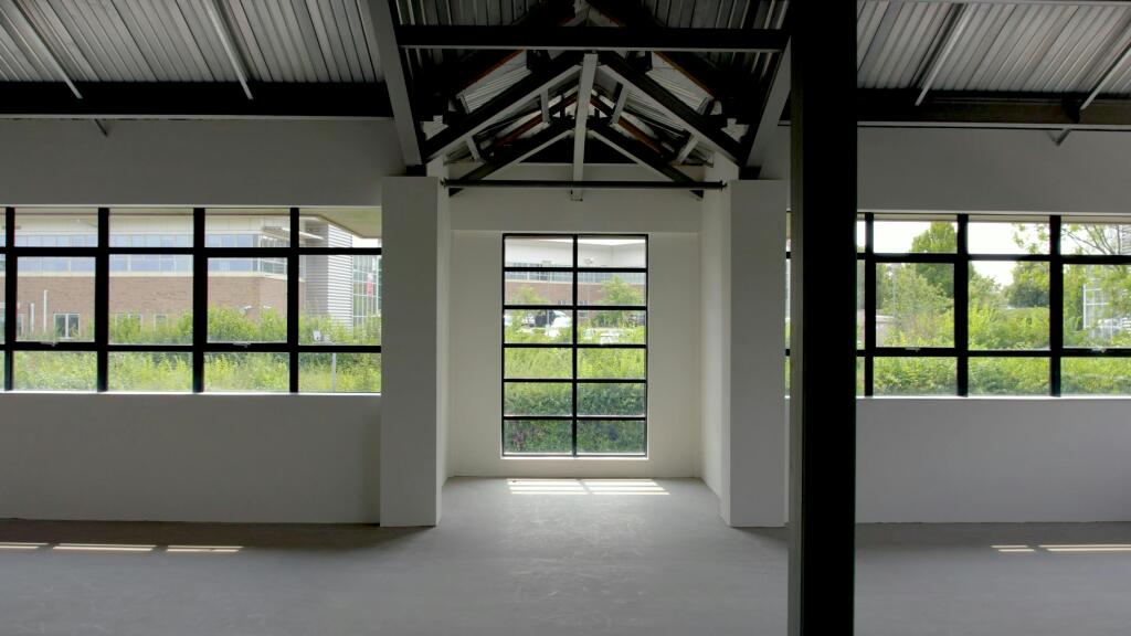 Photo 11.jpg