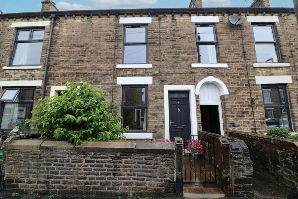 Main image of property: Princess Street, Glossop, SK13