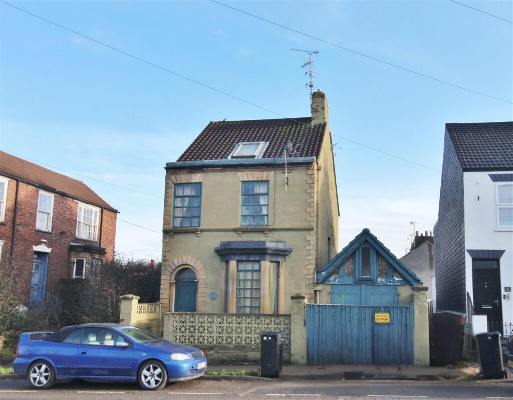Main image of property: South Parade, Grantham