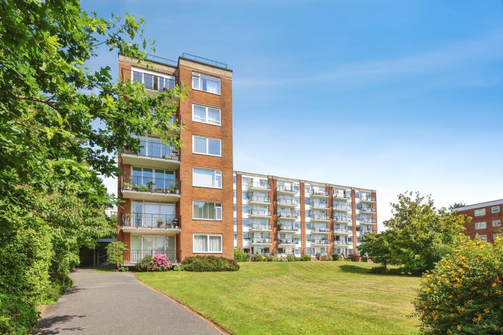 Main image of property: Parkstone Road, POOLE, Dorset, BH15