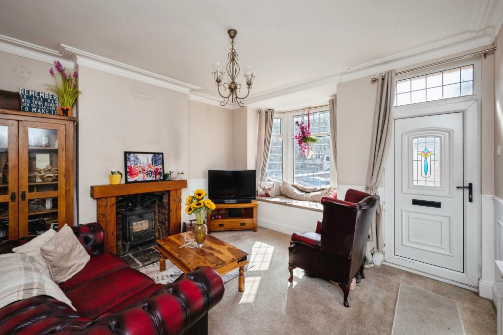 Main image of property: Nottingham Road, Mansfield, NG18