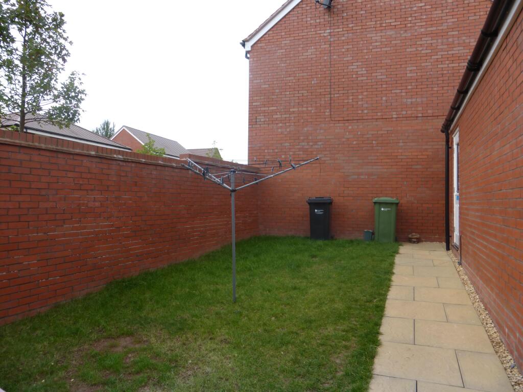 Main image of property: 1 Tanners Red Walk, Holmer