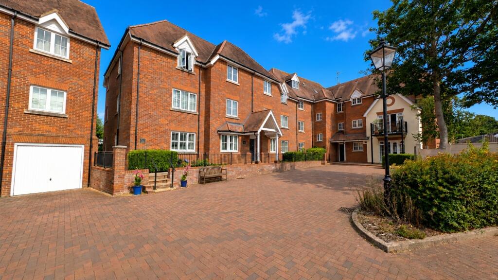 Main image of property: Coopers Wharf, Ford Street, Buckingham, MK18