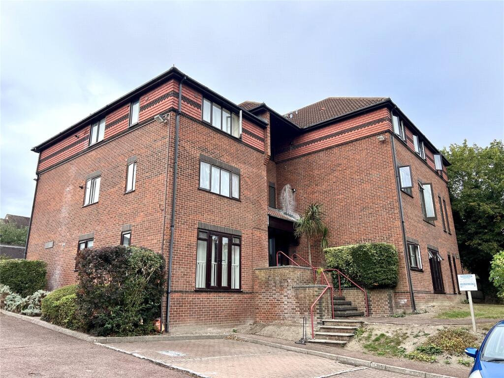 Main image of property: Farnham Road, Guildford, Surrey, GU2