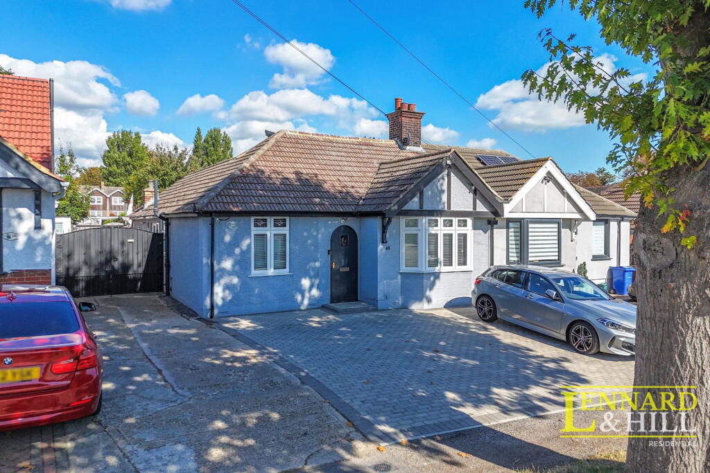 Main image of property: Tennyson Avenue,Grays,RM17 5RQ