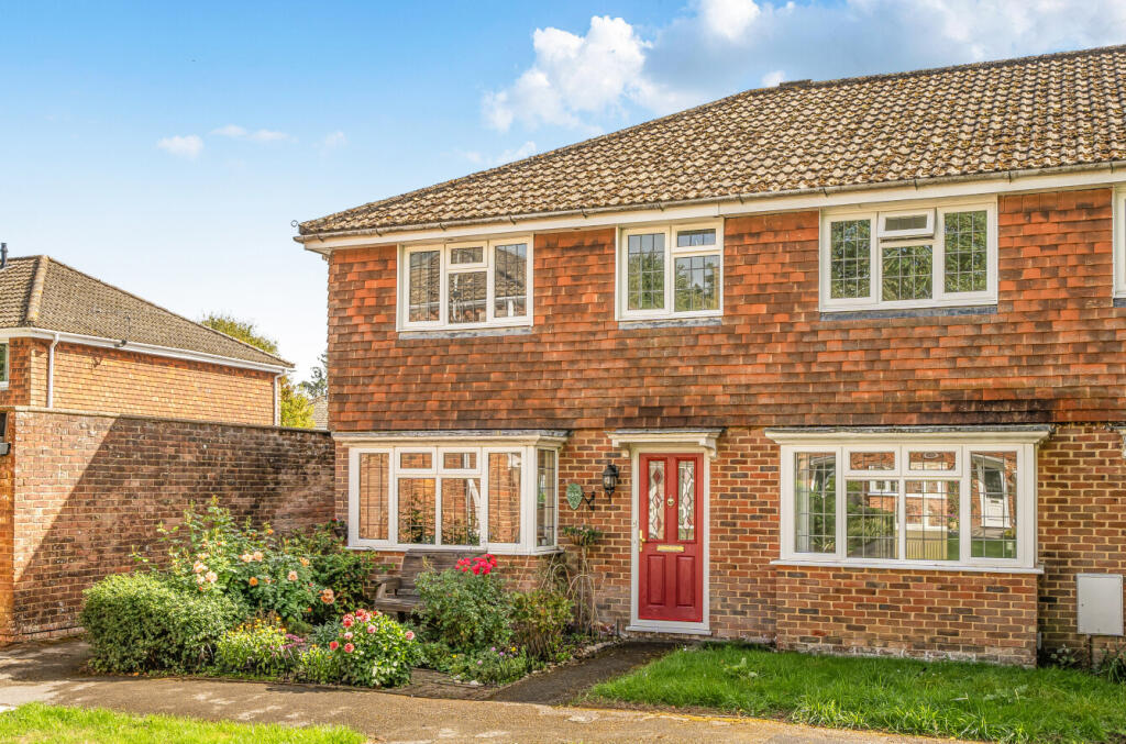 Main image of property: Riverside Gardens, Romsey, Hampshire, SO51