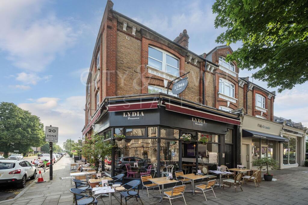 Main image of property: Crouch Hill, London, London, N8 9DY