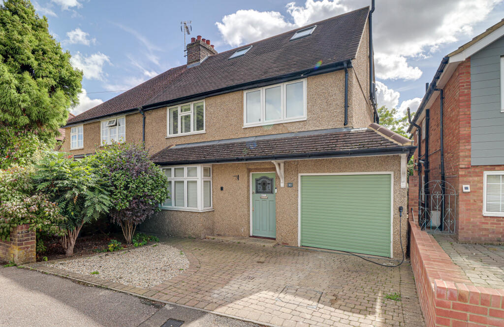Main image of property: Topstreet Way, Harpenden, Hertfordshire, AL5