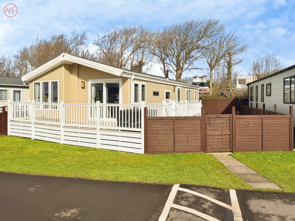 Main image of property: Berrow Road, Burnham on Sea, TA8