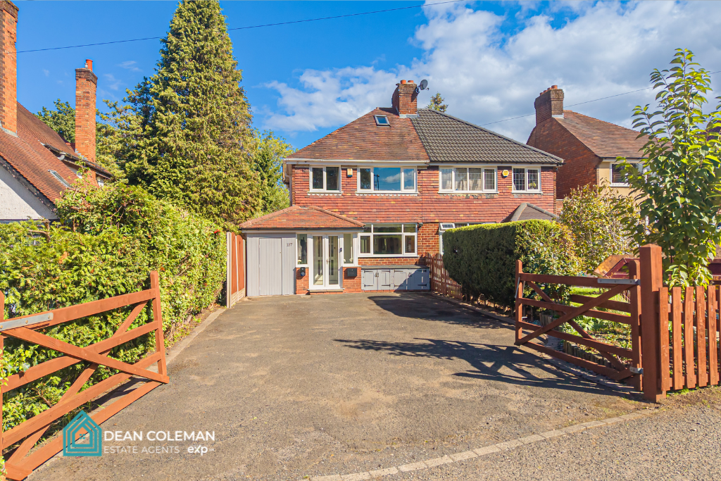 Main image of property: West Heath Road, Northfield, B31 3HD