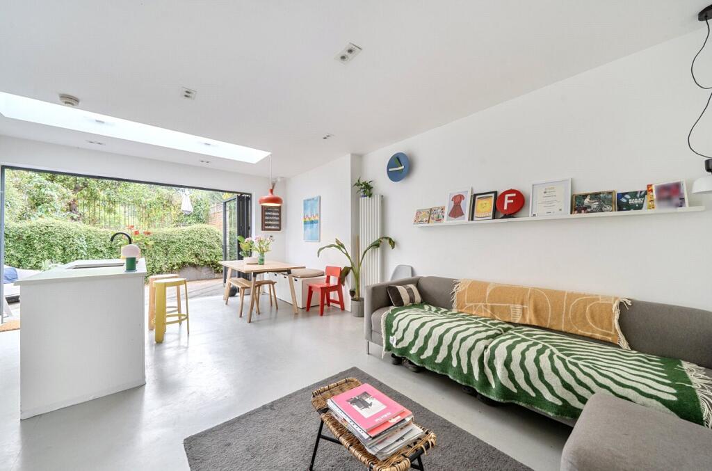 Main image of property: Barriedale, Lewisham, London, SE14