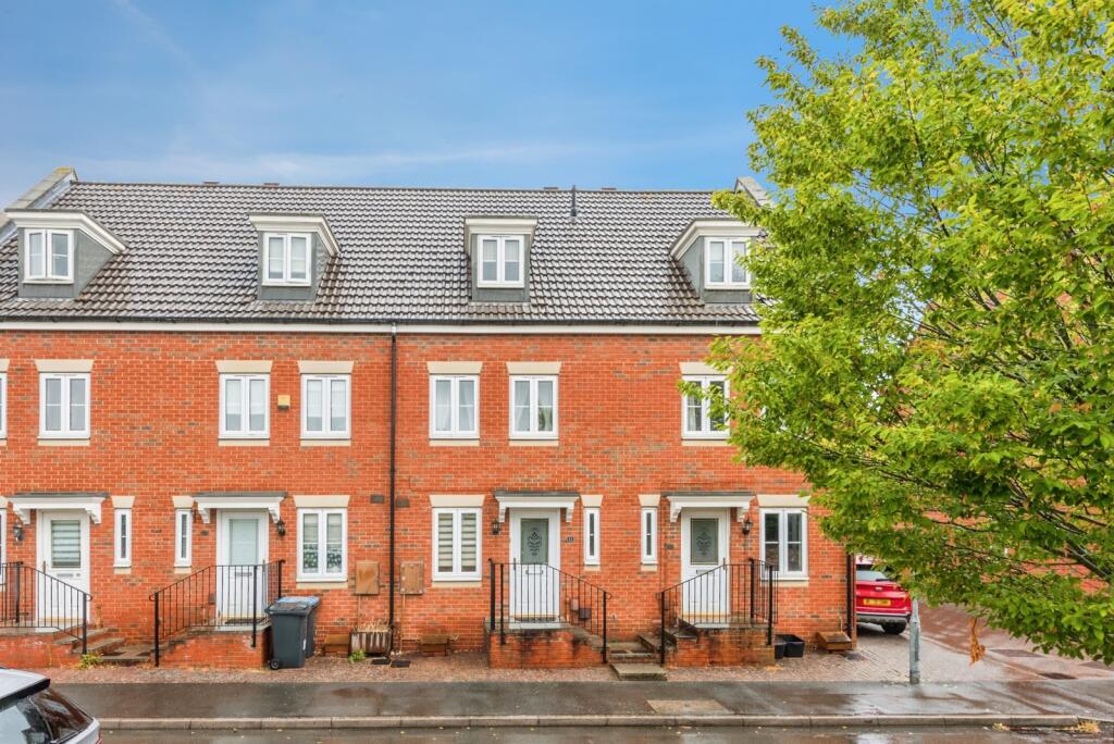 Main image of property: Lynmouth Road, Swindon, Wiltshire, SN2