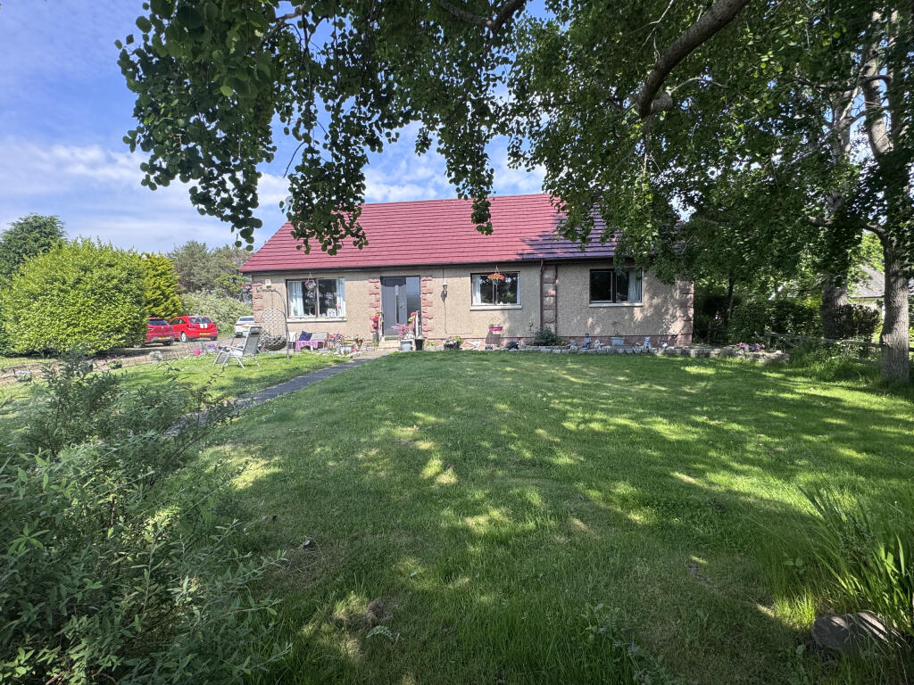 Main image of property: St Meadows, Brechin Road, Montrose, Angus