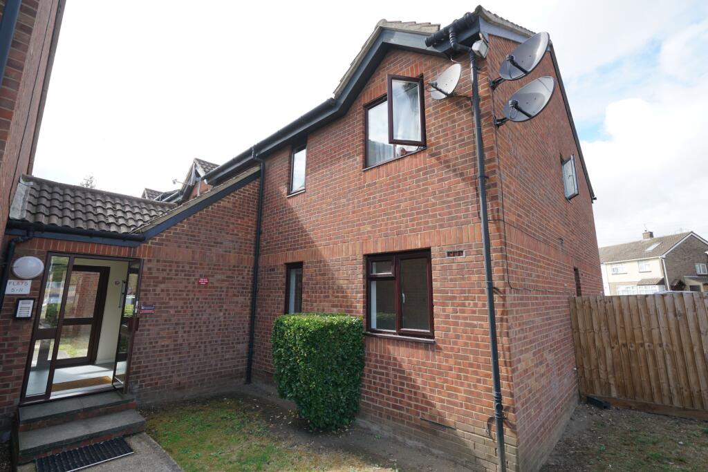 Main image of property: Parsonage Road, Grays