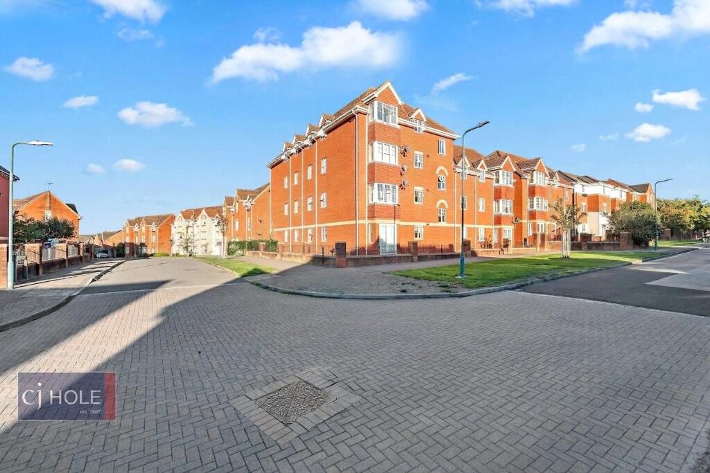 Main image of property: Pinkers Mead, Emersons Green, Bristol, Gloucestershire, BS16