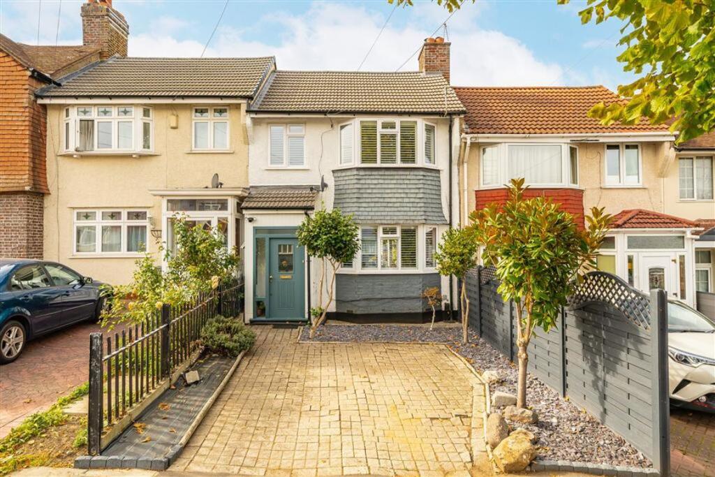 Main image of property: Bramdean Crescent, Lee