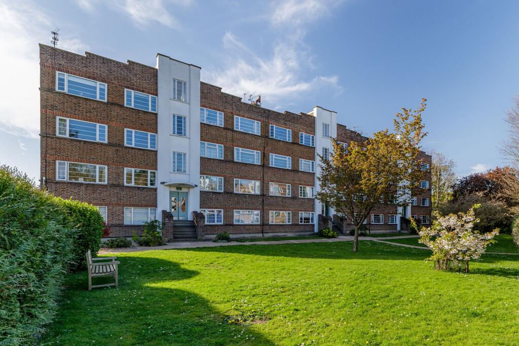 Main image of property: Park Road, Hampton Wick, KT1