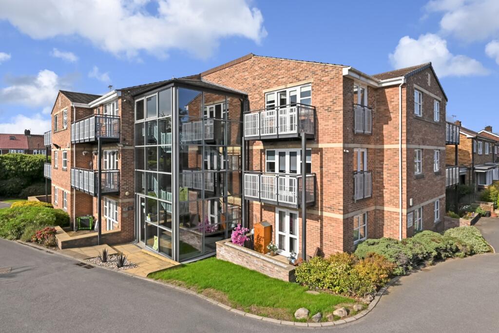 Main image of property: Gate House, Boroughbridge Road, York, YO26
