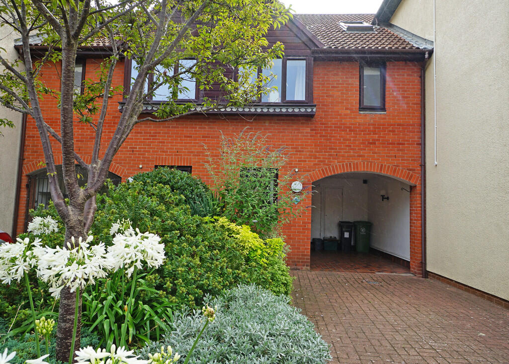 Main image of property: Carbis Close, Port Solent