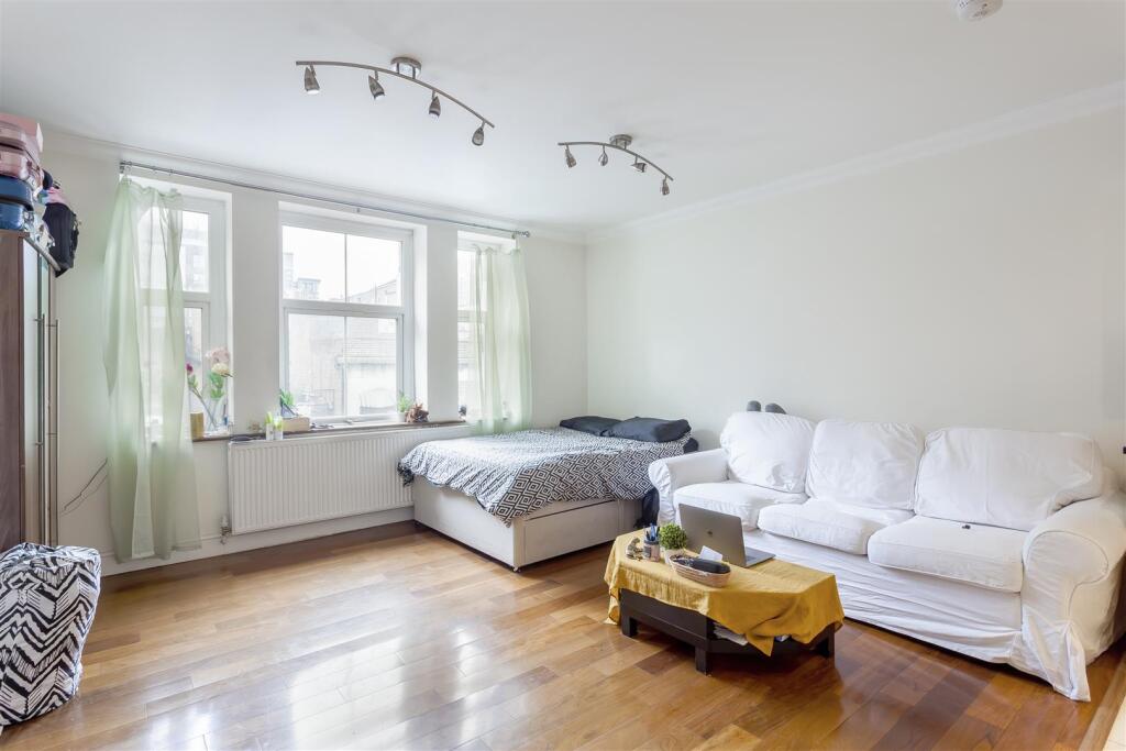 Main image of property: Bond Street | Ealing | W5 | Short Walk to Ealing Broadway Station