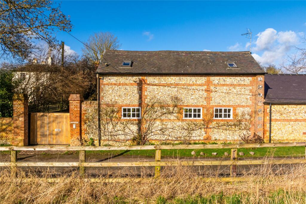 Main image of property: Alscot Lane, Princes Risborough, Buckinghamshire, HP27