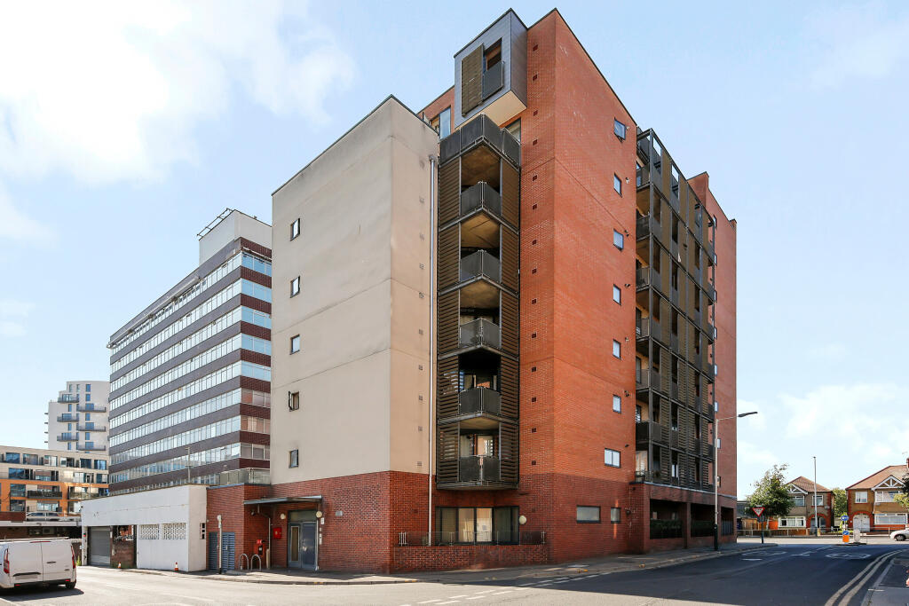 Main image of property: Market Link, RM1