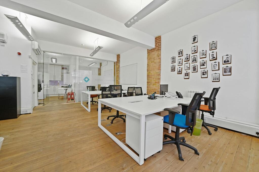 BC65LeonardStreet2.jpg