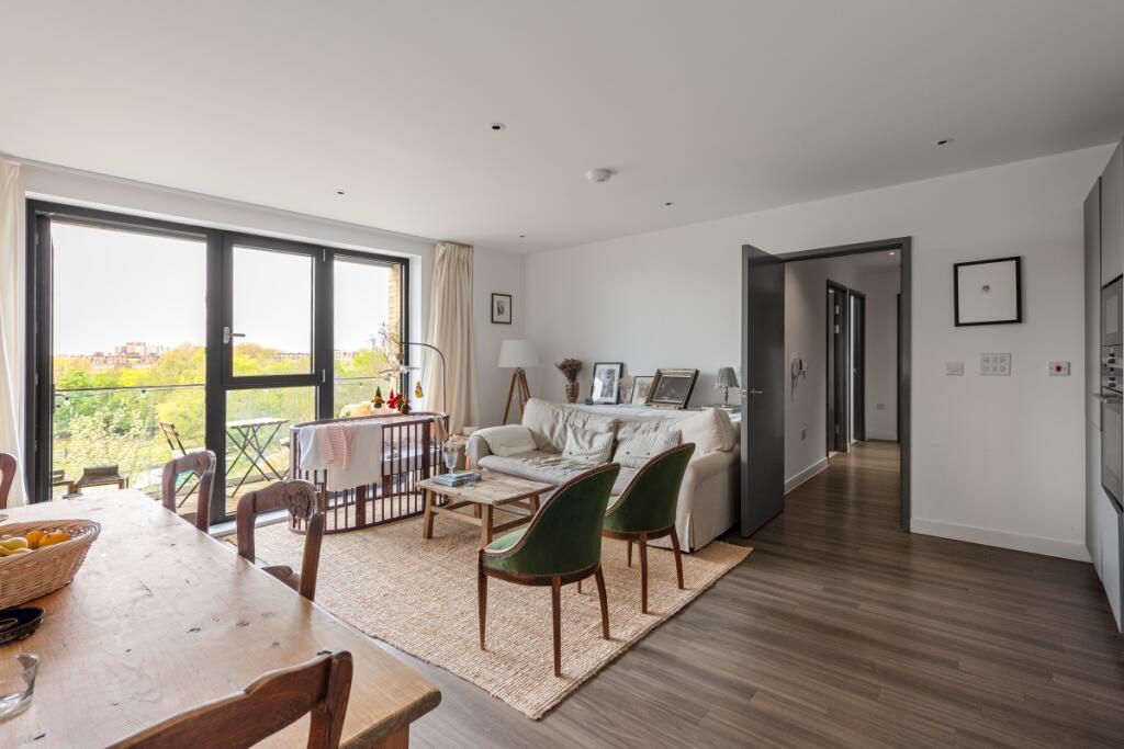 Main image of property: Goldsmiths Row London E2