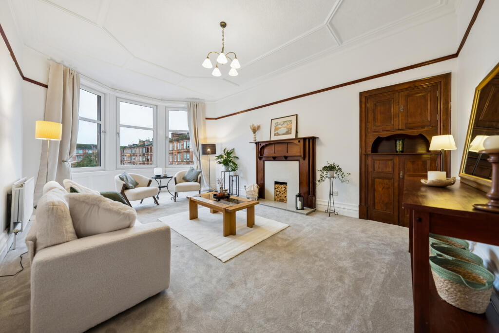 Main image of property: 25 Craigmillar Road, Flat 2/2, Battlefield, Glasgow, G42