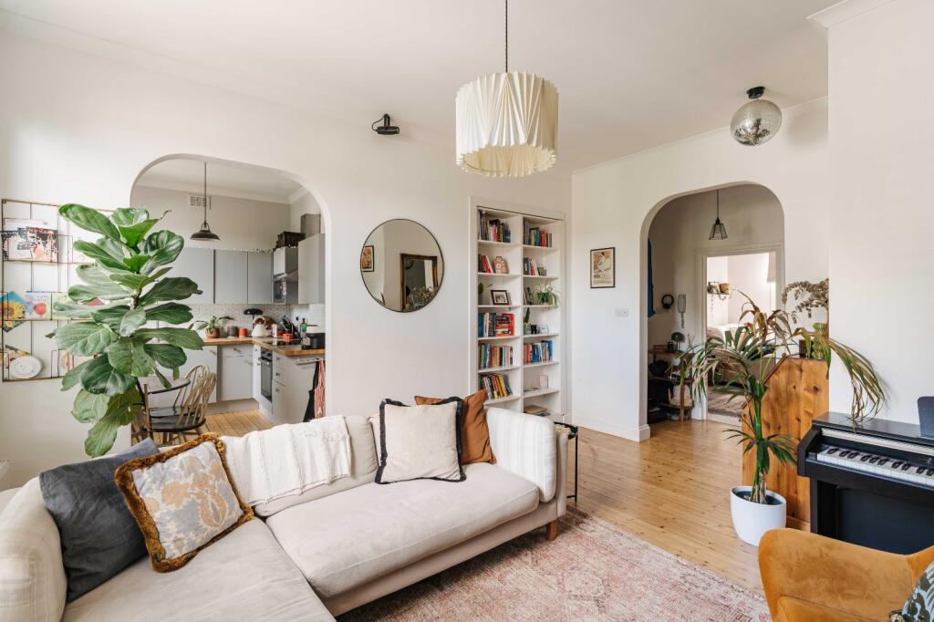 Main image of property: Evering Road, London, E5
