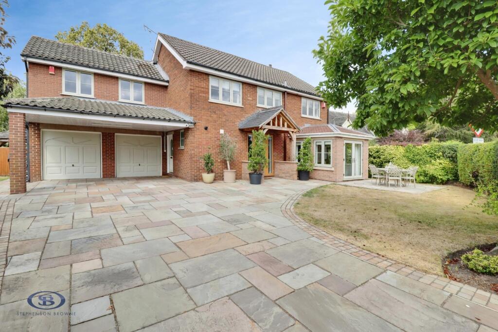 Main image of property: Struan, Holmshaw Lane, Haslington