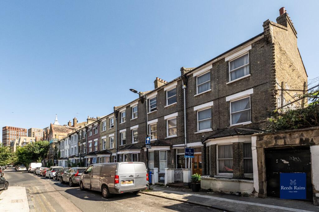 Main image of property: Boundary Lane, London, SE17