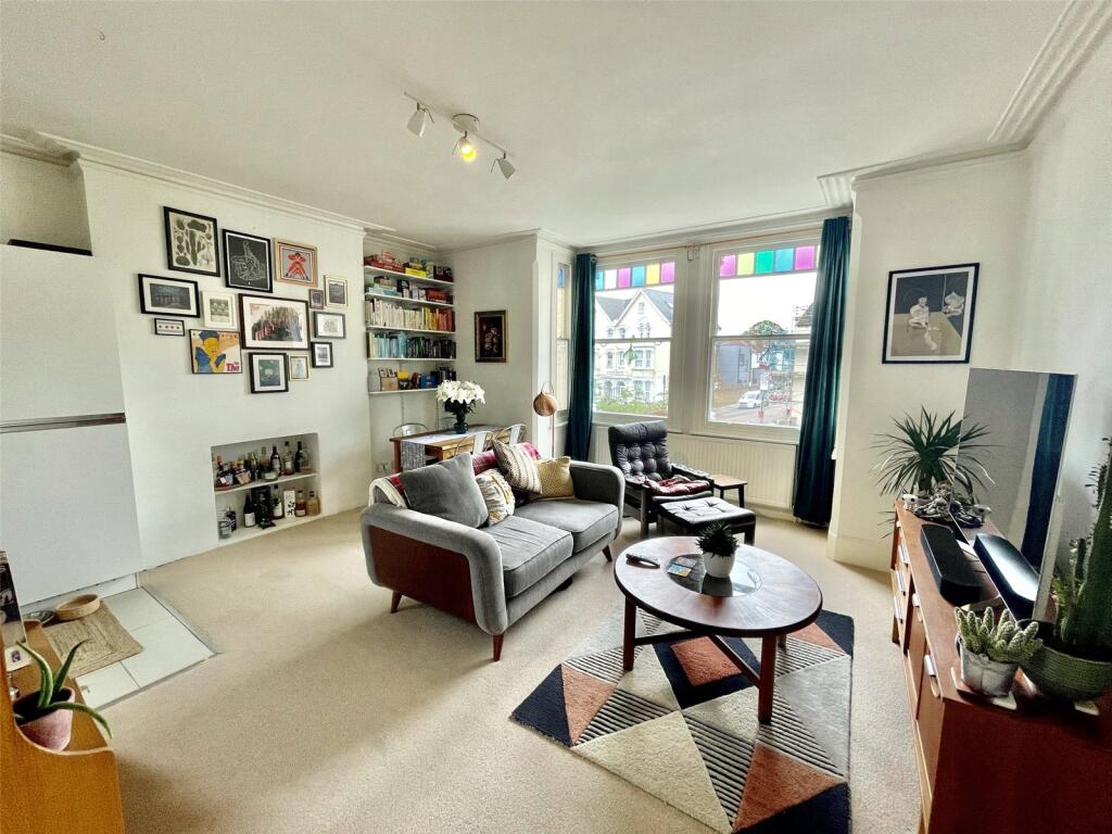 Main image of property: High Road, London, N22